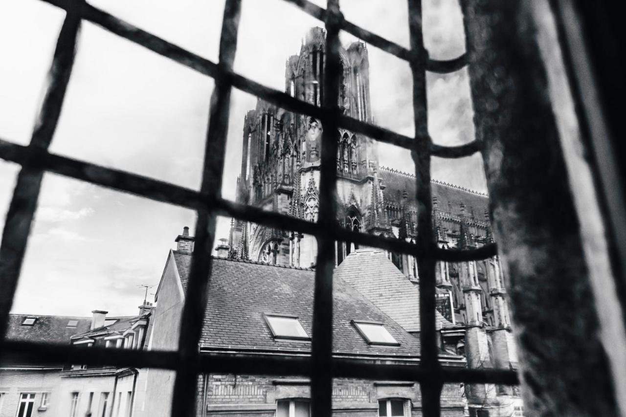 Tournelles Vue Cathedrale- Maison Climatisee Du Xvie Siecle Classee Apartment Reims Exterior foto