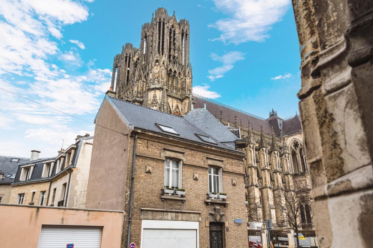 Tournelles Vue Cathedrale- Maison Climatisee Du Xvie Siecle Classee Apartment Reims Exterior foto