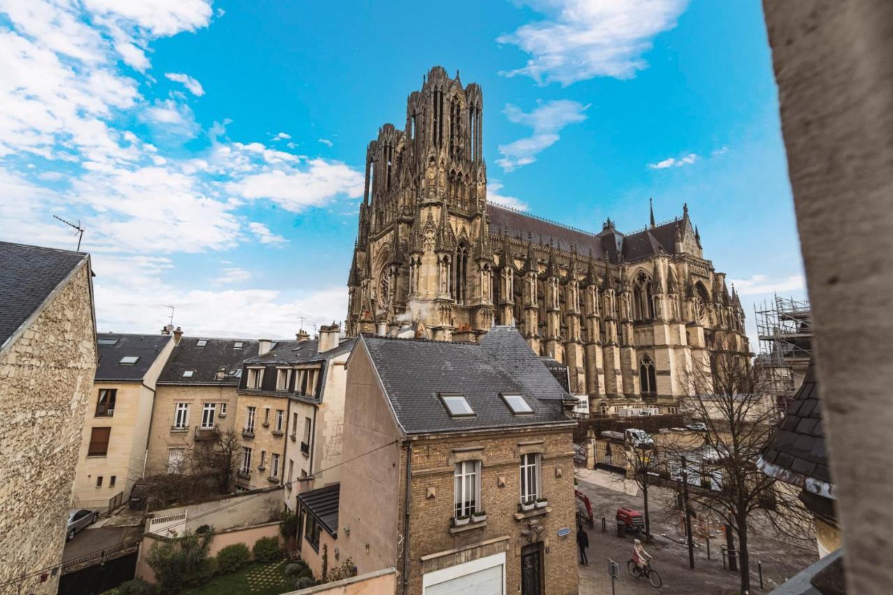 Tournelles Vue Cathedrale- Maison Climatisee Du Xvie Siecle Classee Apartment Reims Exterior foto