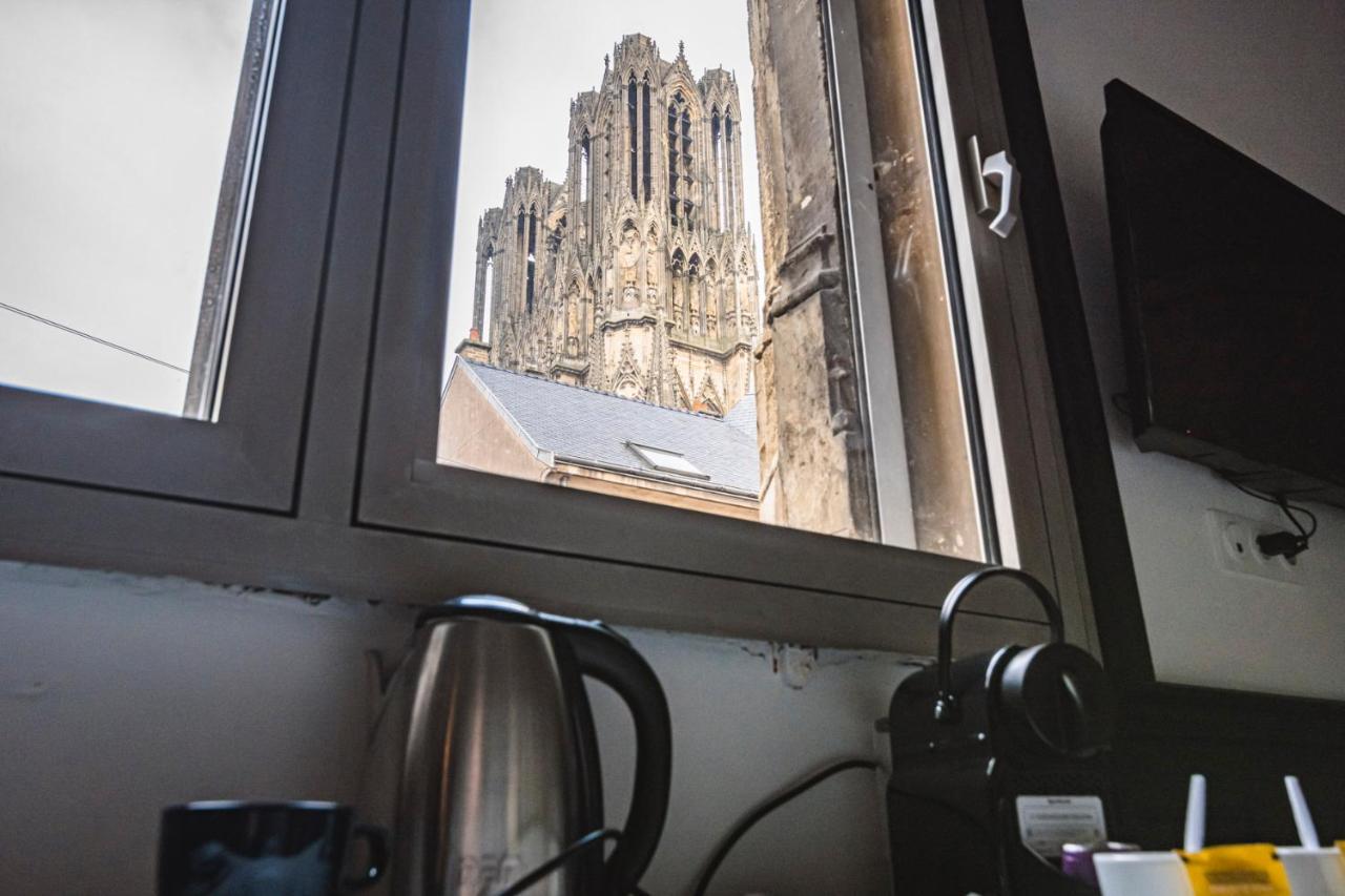 Tournelles Vue Cathedrale- Maison Climatisee Du Xvie Siecle Classee Apartment Reims Exterior foto